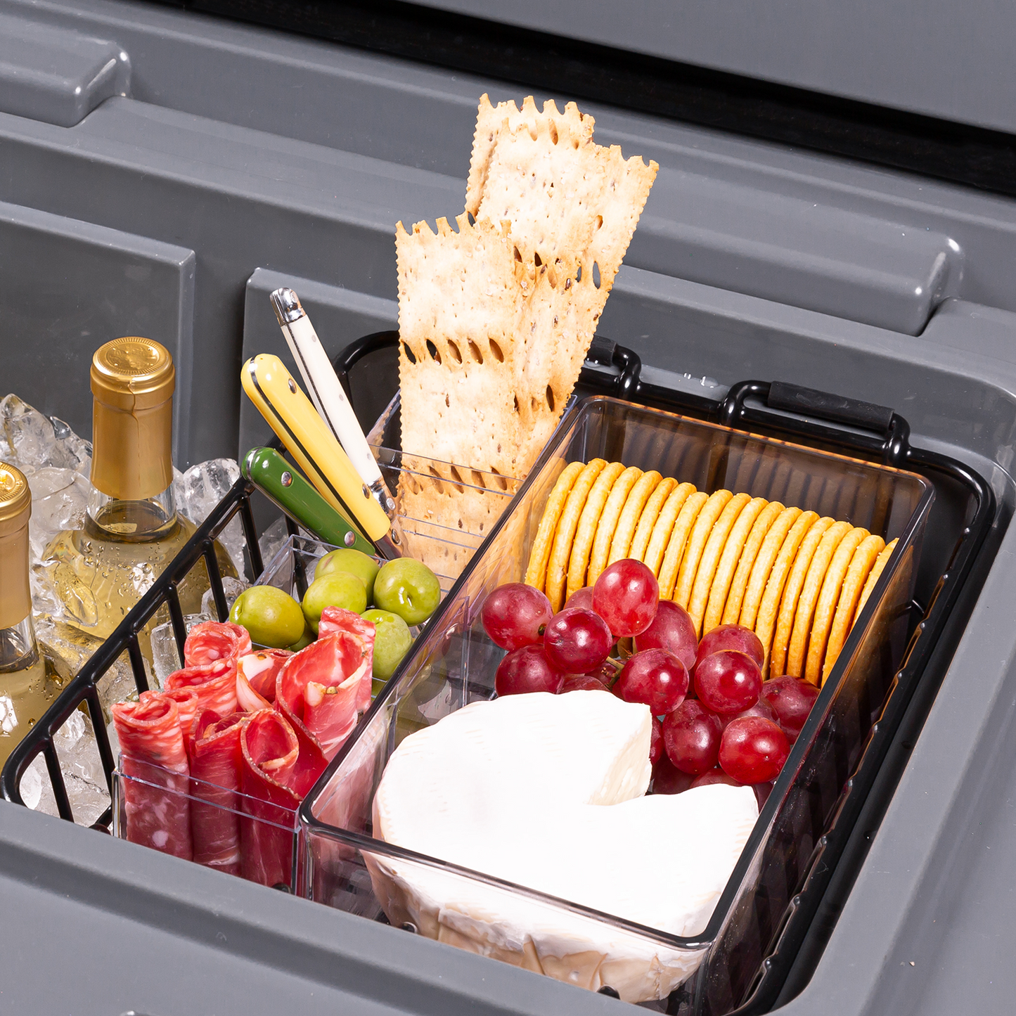 brutank-35qt-55qt-dry-rack-r6 brutank-dry-rack_accessory_alt-1.png